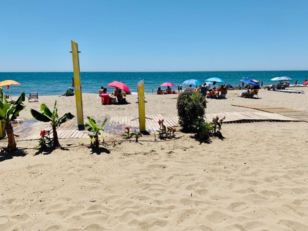 Apartamento Carvajal Beach Fuengirola Exteriör bild