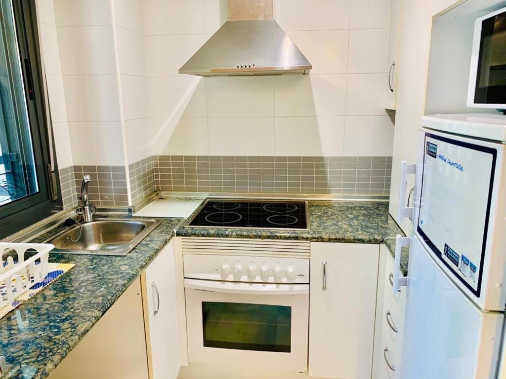 Apartamento Carvajal Beach Fuengirola Exteriör bild