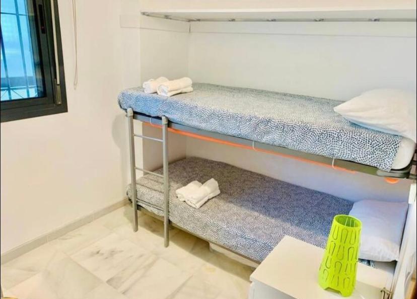 Apartamento Carvajal Beach Fuengirola Exteriör bild