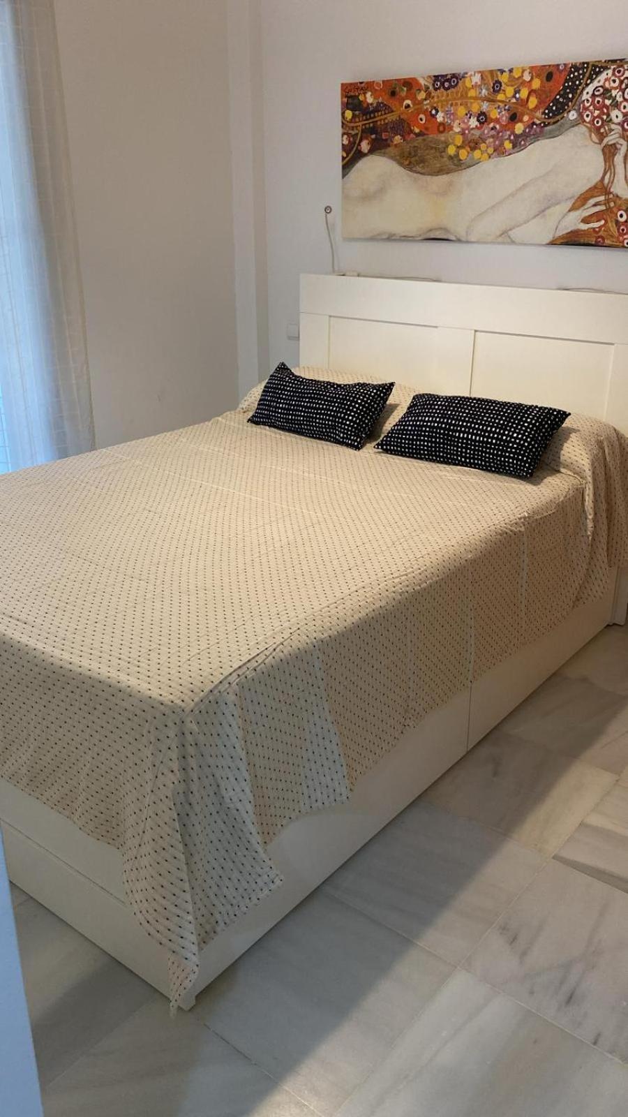 Apartamento Carvajal Beach Fuengirola Rum bild