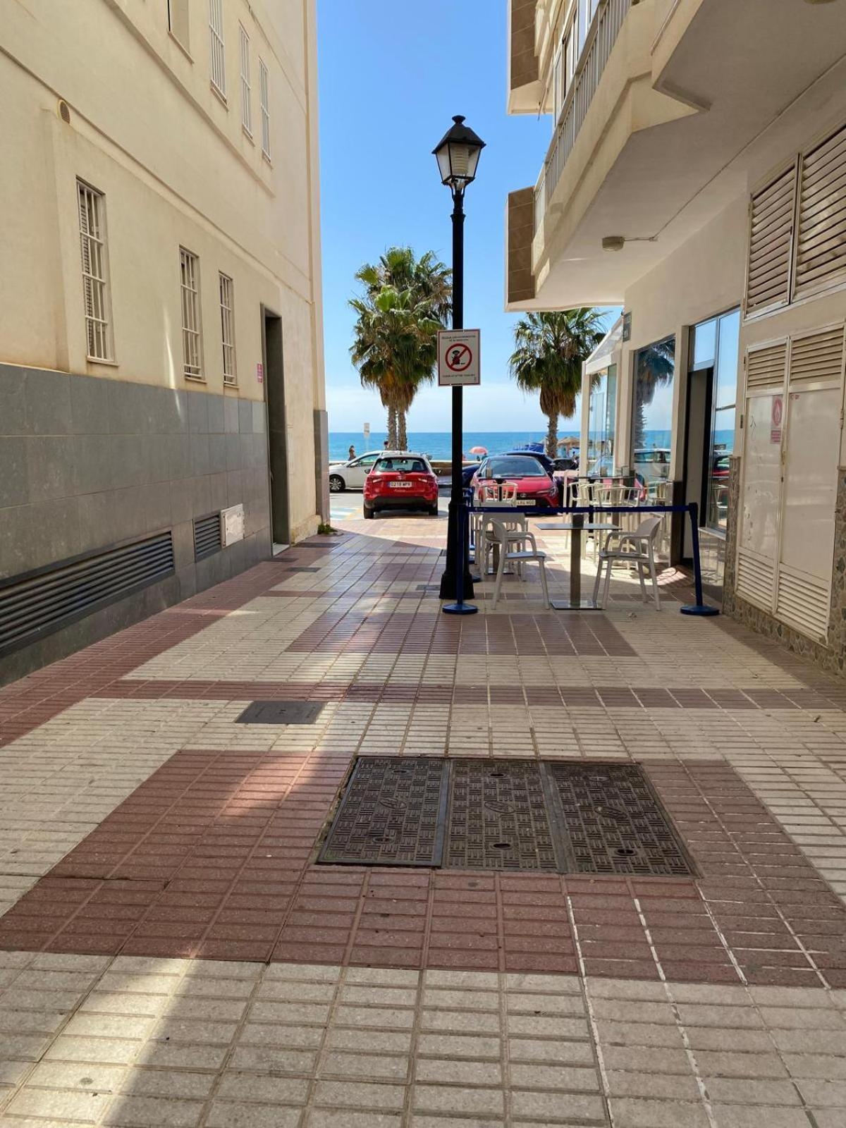 Apartamento Carvajal Beach Fuengirola Rum bild